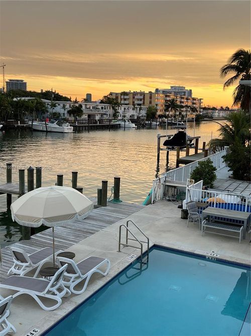 1-8035 Crespi Blvd, Miami Beach, FL, 33141-1516 | Card Image