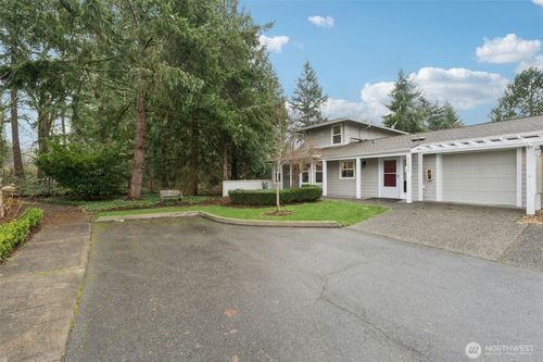 2345-22454 Se 37th Ter, Issaquah, WA, 98029-6281 | Card Image