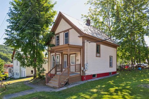 16 Furnace St, Springfield, VT, 05156-3239 | Card Image