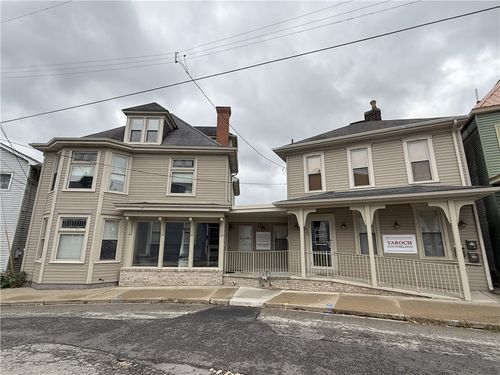 437 S Maple Ave, Greensburg, PA, 15601-3220 | Card Image