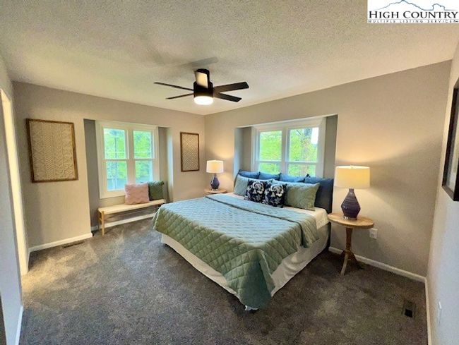 101 - 30 Village Rd, Townhouse with 2 bedrooms, 2 bathrooms and null parking in Roaring Gap NC | Image 9