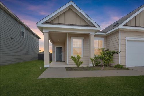 19601 Caymus Dr, Pflugerville, TX, 78660-7032 | Card Image