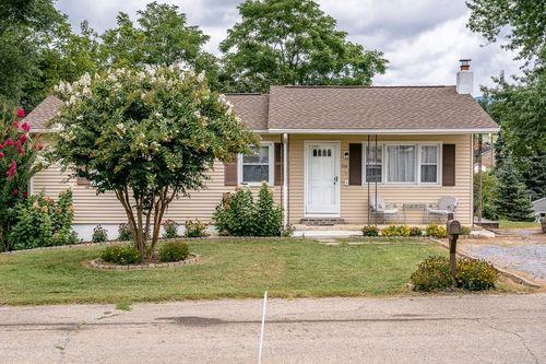 118 Lucas Ln, ELKTON, VA, 22827-1445 | Card Image