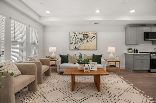 a-2109 N White Ave, La Verne, CA, 91750-5667 | Card Image