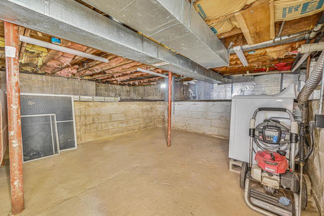 View of unfinished basement | Image 18