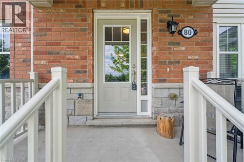 83-22 Spring Creek Dr, Waterdown, ON, L8B1V7 | Card Image