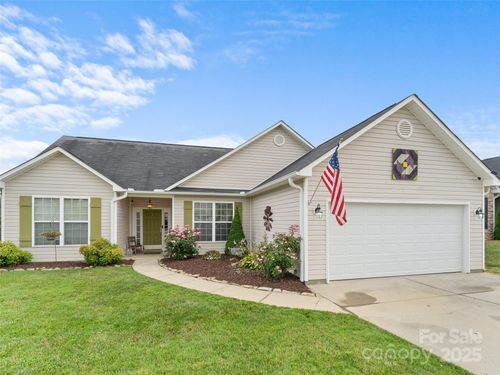 144 Haw River Rd, Fletcher, NC, 28732-6723 | Card Image