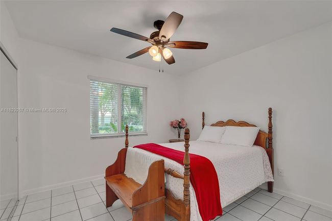 7340 Sw 123 Rd Ter, House other with 5 bedrooms, 3 bathrooms and null parking in Pinecrest FL | Image 18