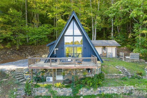 360 Banjo Branch Rd, Burnsville, NC, 28714-6631 | Card Image