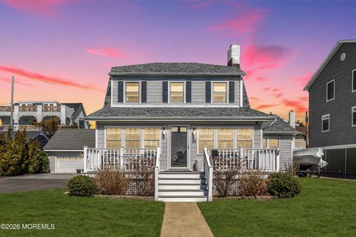 108 Roanoke Ave, Seaside Heights, NJ, 08751-2214 | Card Image