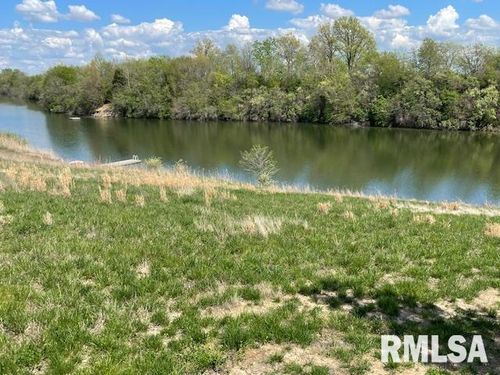 TBD Labrador Cv, Elkville, IL, 62932 | Card Image