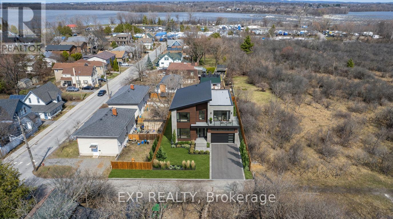 Land in Ottawa 3