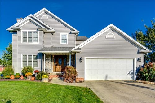 504 Burnett Ave, Dalton, OH, 44618-9042 | Card Image