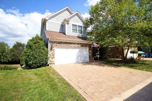 2522 Reflections Dr, Crest Hill, IL, 60403-1777 | Card Image