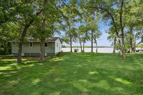 11388 49th St, Clear Lake, MN, 55319-9715 | Card Image