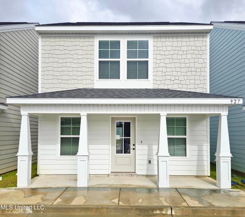 927 Motsie Rd, Biloxi, MS, 39532-2201 | Card Image