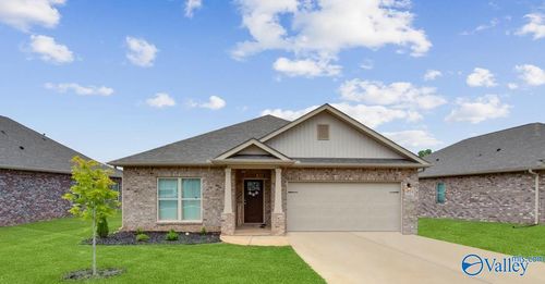 9119 Monteagle Blvd, Owens Cross Roads, AL, 35763-3301 | Card Image