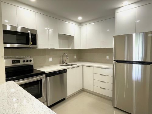 a303-16851 Ne 23rd Ave, North Miami Beach, FL, 33160-3778 | Card Image