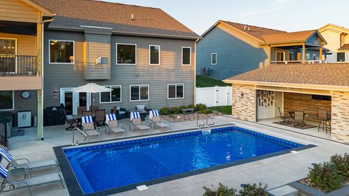 811 Timberview Dr, Adel, IA, 50003-2517 | Card Image