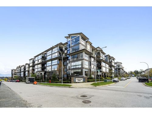 607-8526 202b Street, Langley, BC, V2Y3L3 | Card Image