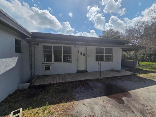 1111 N 21st St, Fort Pierce, FL, 34950-5737 | Card Image
