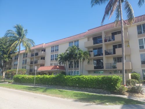 apt-4k-1000 Spanish River Rd, Boca Raton, FL, 33432-7673 | Card Image