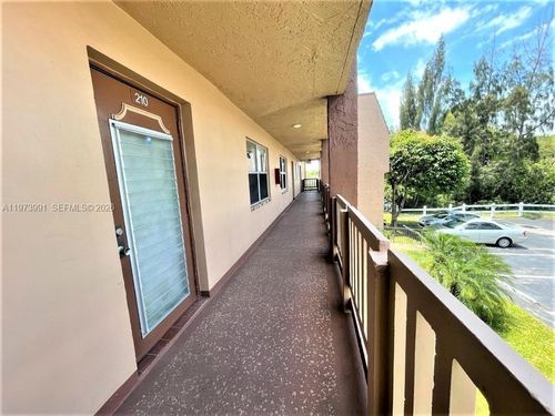 apt-210-9900 Sunrise Lakes Blvd, Sunrise, FL, 33322-5835 | Card Image