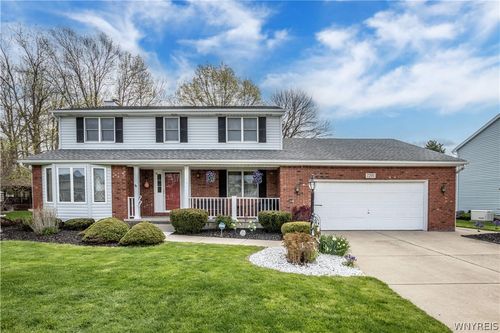 7295 Norman Road, Wheatfield, NY, 14120 | Card Image