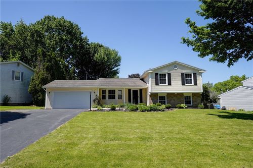 103 Jackie Dr, Greece, NY, 14612-3611 | Card Image