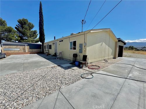 2775 Duncan Rd, Phelan, CA, 92371-6456 | Card Image