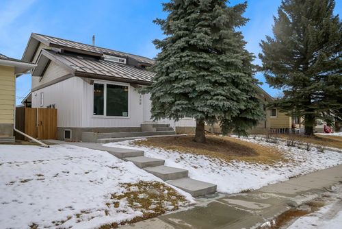 308 Doverview Crescent Se, Calgary, AB, T2B1Y6 | Card Image