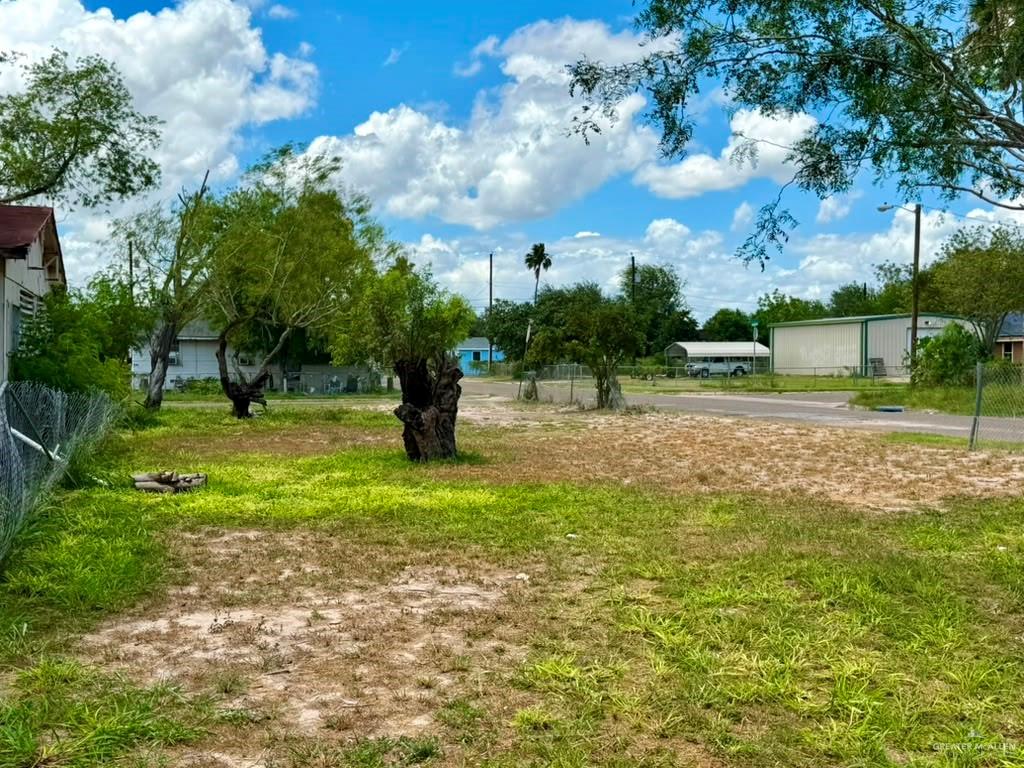 Land in San Juan 4