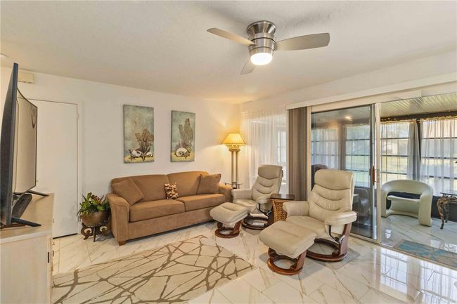 57 - 672 White Pine Tree Rd, Condo with 2 bedrooms, 2 bathrooms and null parking in VENICE FL | Image 6