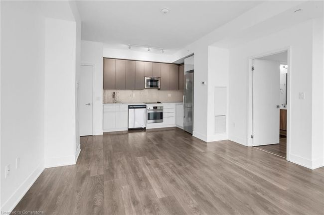 3207 - 2916 7 Highway, House attached with 2 bedrooms, 2 bathrooms and 1 parking in Vaughan ON | Image 20