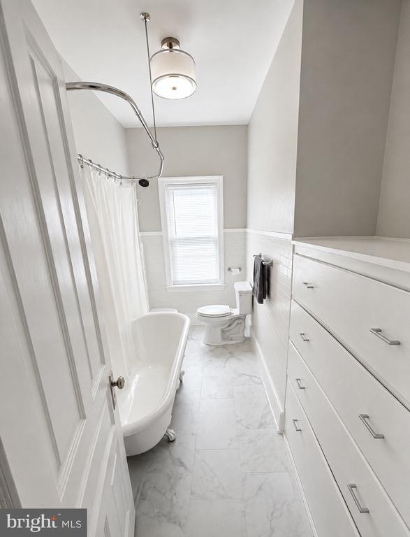 Residential Lease in READING 4