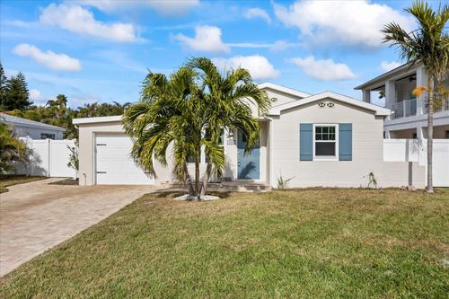 105 3rd Street, BELLEAIR BEACH, FL, 33786 | Card Image