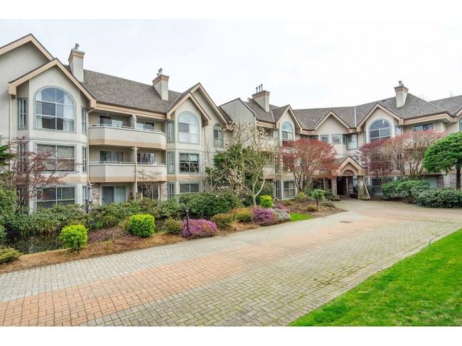 110 - 7151 121 Street, Condo with 2 bedrooms, 2 bathrooms and 2 parking in Surrey BC | Image 1
