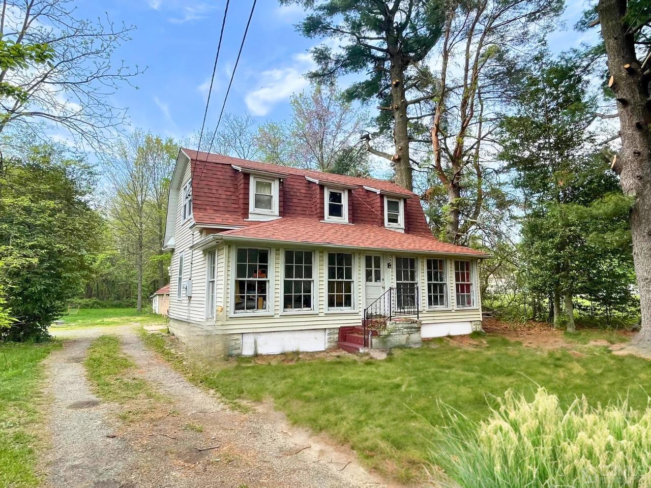 Ryders Ln, East Brunswick, NJ 08816