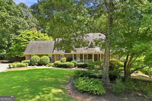 2170 Lullwater Ct, Lawrenceville, GA, 30043-5136 | Card Image
