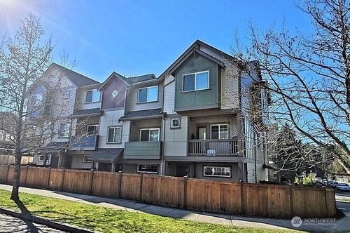 517 Oso Berry St Nw, Olympia, WA, 98502-8209 | Card Image