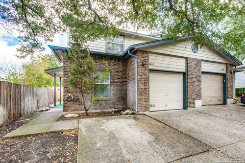 6063 Bantry Bay, San Antonio, TX, 78240-5718 | Card Image
