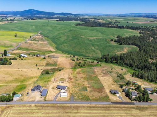 55xx E Stoughton Rd, Valleyford, WA, 99036 | Card Image