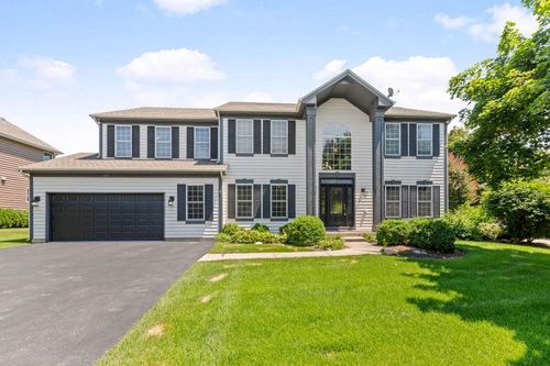 1188 Ridgewood Cir, Lake In The Hills, IL, 60156-5917 | Card Image
