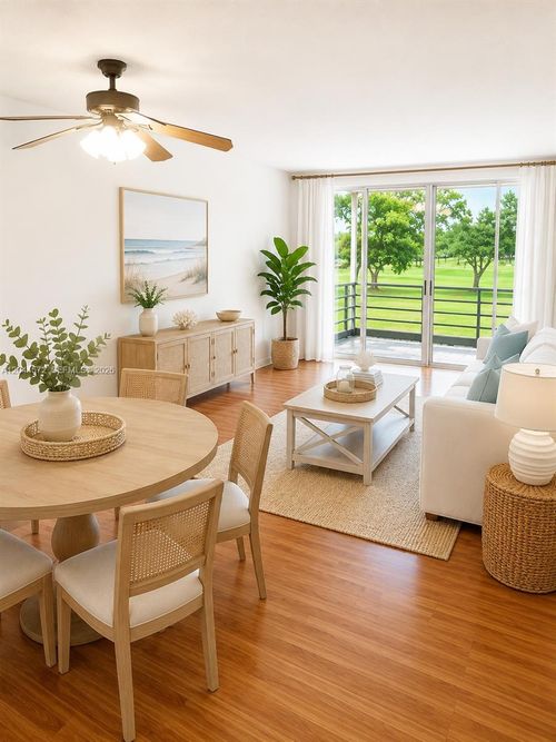 204-9410 Tangerine Pl, Davie, FL, 33324-4471 | Card Image