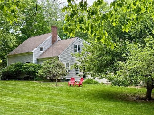 11 Hobbs Rd, Lee, NH, 03861-6436 | Card Image