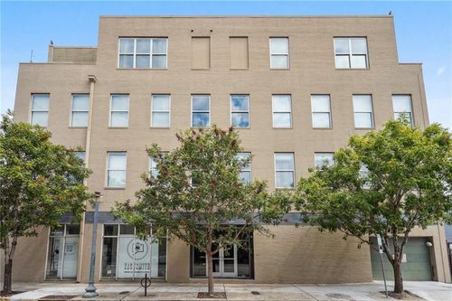 12-835 Julia St, New Orleans, LA, 70113-1158 | Card Image