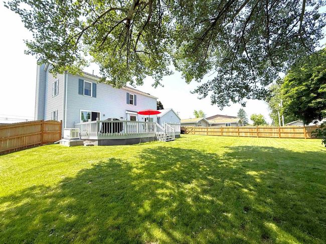 1906 22 Nd Avenue, House other with 4 bedrooms, 3 bathrooms and null parking in Menominee MI | Image 4