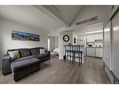 207-8701 Huron, Thornton, CO, 80260 | Card Image