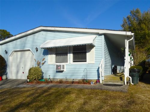 110 Village Circle W, Brookhaven, NY, 11949 | Card Image