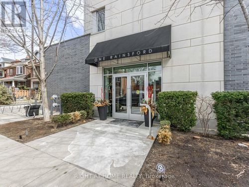 204-1 Rainsford Rd, Toronto, ON, M4L3N5 | Card Image